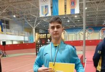 12-річний українець показав найвище досягнення у світі зі стрибків із жердиною